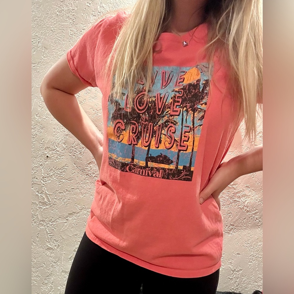 Carnival T-Shirt. Pink/Orange. Size Small